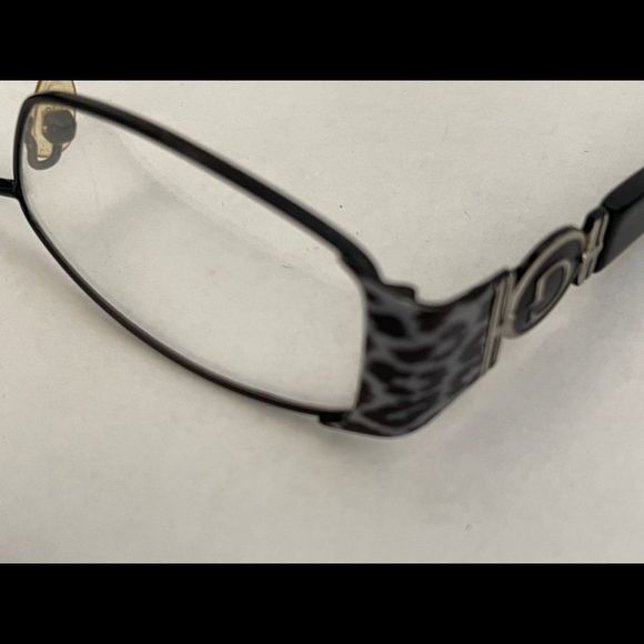 Guess glasses with no script main image 9